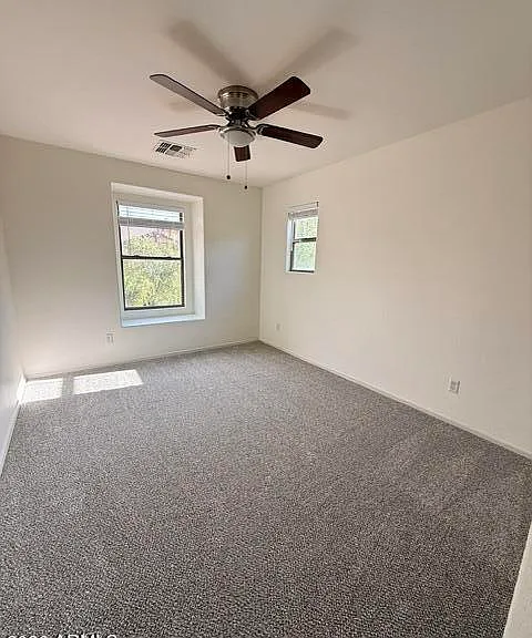 5811 E Grove Ave — Photo 12