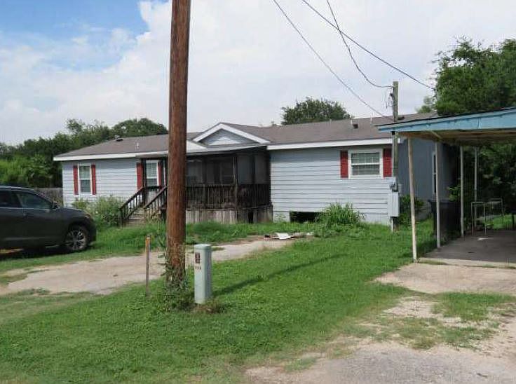 2nd image of 209 S Jamison Dr