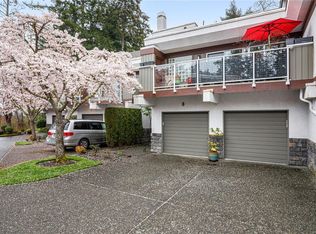 1063 Valewood Trl #8, Saanich, BC