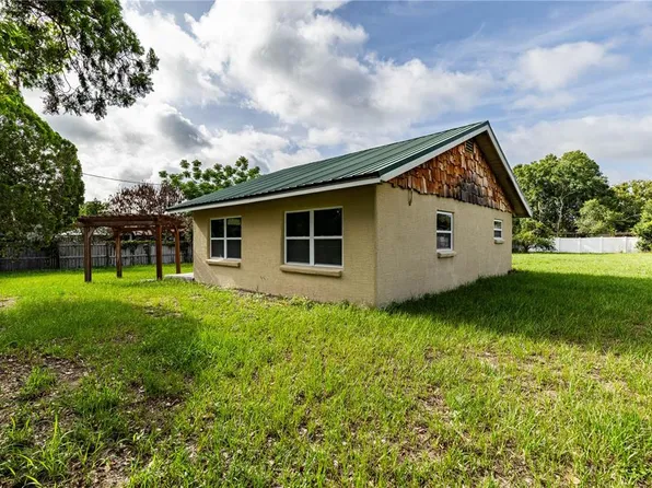 7020 Scott Ave, Mount Dora, FL 32757