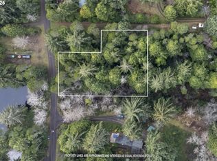 1800 NE California St, Yachats, OR 97498