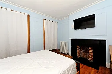 Rented by Eisenberg Exclusives