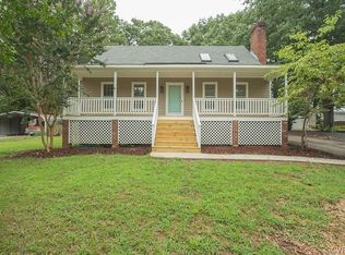 8300 Oxer Rd, North Chesterfield, VA 23235