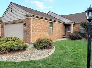 1411A Weathervane Dr, Champaign, IL 61821