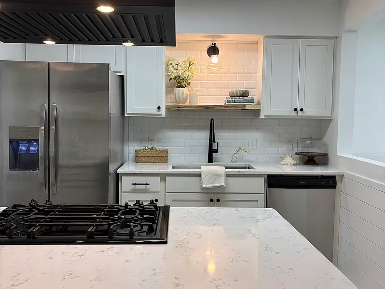 14 Bay Dr NE — Photo 17
