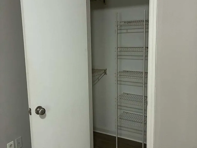 233 Churchill Dr #2 — Photo 2
