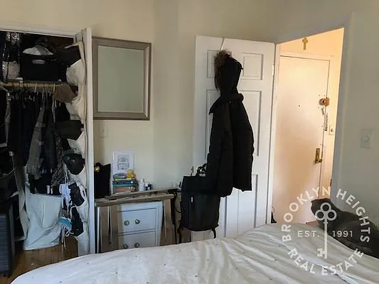 Rented by Brooklyn Heights Real Estate Inc | media 6