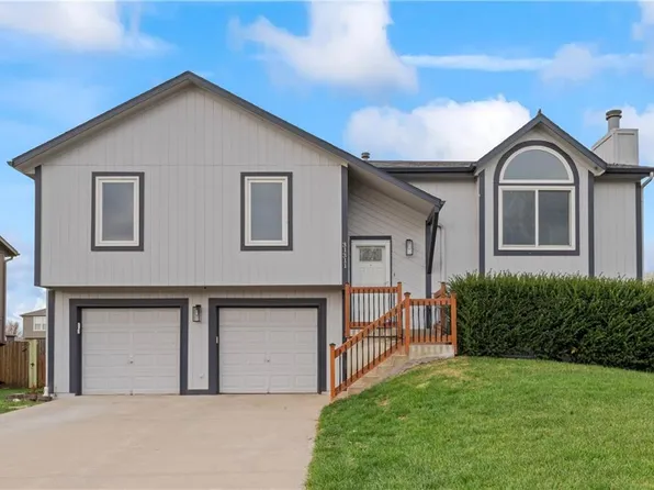 31311 W 172nd Ter, Gardner, KS 66030
