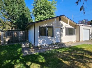17617 SW Blanton St, Beaverton, OR 97078