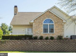 172 Maidenhead Ct, Souderton, PA 18964