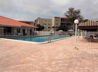 1800 SW 81st Ave APT 1100, Pompano Beach, FL 33068