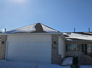 1627 Chestnut Dr, Crown Pt, IN 46307