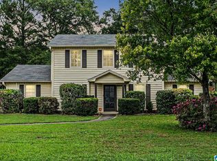 608 Valley View Dr, Pelham, AL 35124