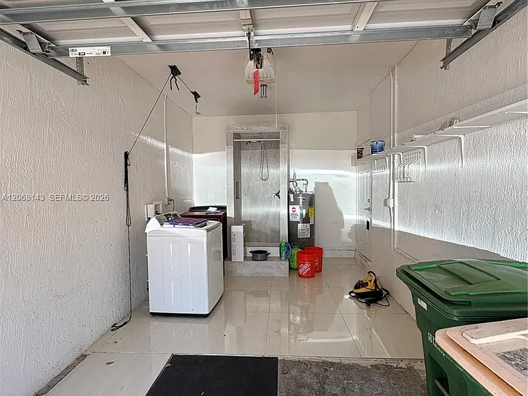 5725 Tuscany Way — Photo 3