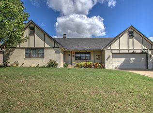 2301 Maple Rdg, Okmulgee, OK 74447