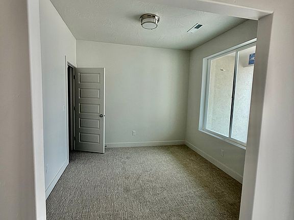 4th image of 4019 S 2160 W