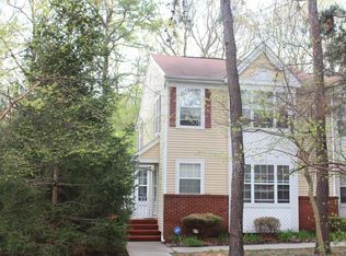 39 Lexington Ct, Holmdel, NJ 07733