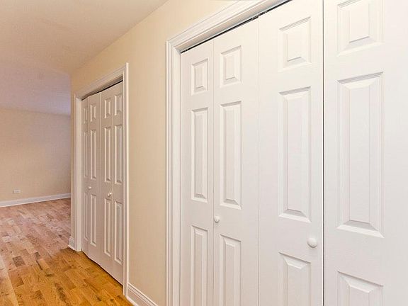 3rd image of 55 W Arlington Pl #407