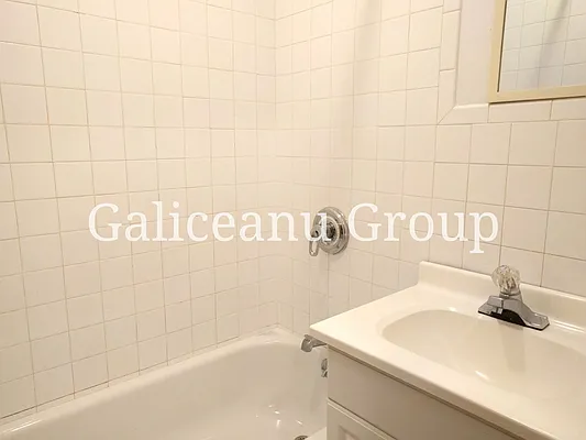 Rented by Lexington Real Estate Group | media 12