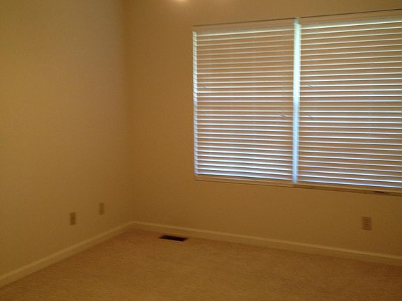 Large first floor bdr.