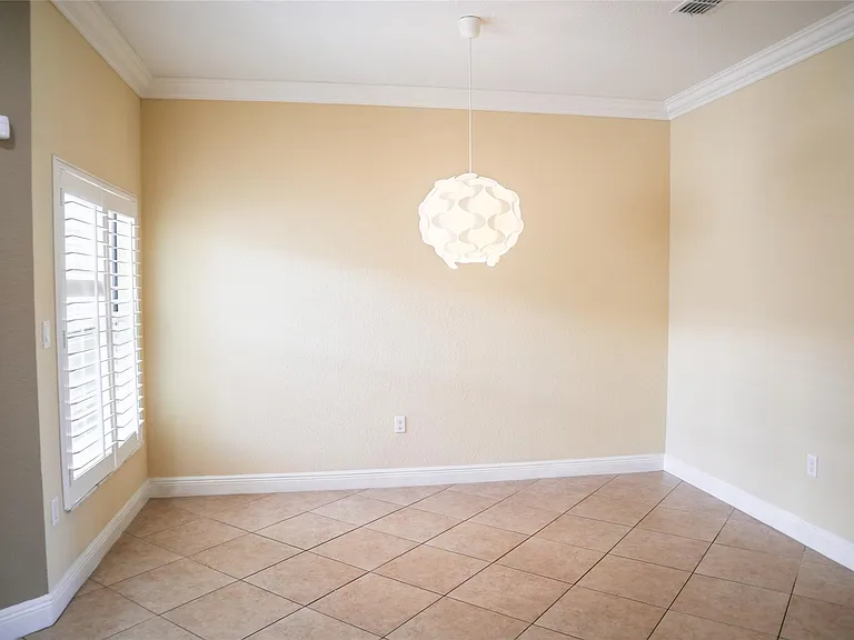 291 Lake Monterey Cir — Photo 7