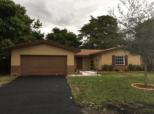 3851 NW 78th Ln, Coral Springs, FL 33065