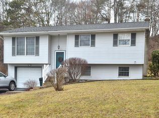 7 Ridge Haven Dr, Horseheads, NY 14845