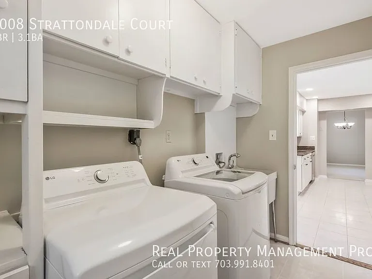 9008 Strattondale Ct — Photo 21
