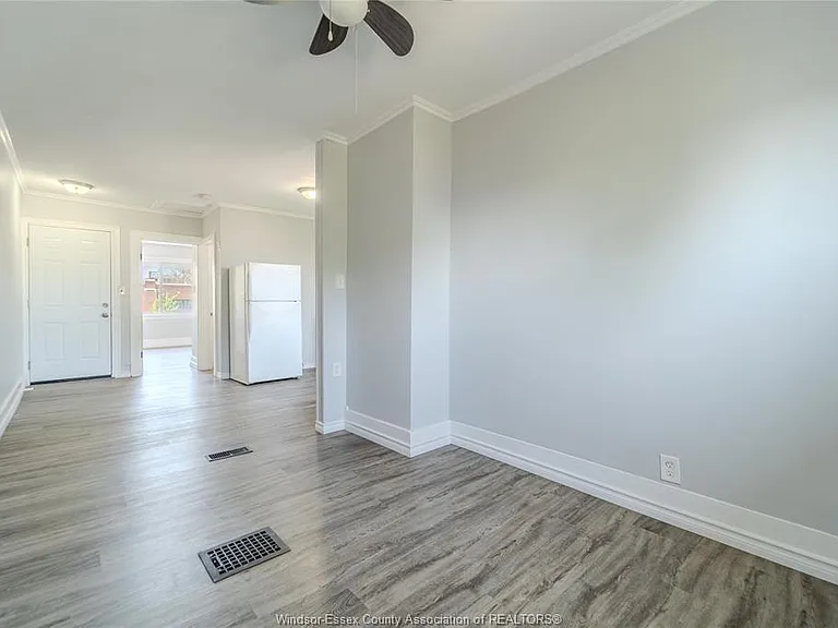 1124 Mercer St — Photo 18