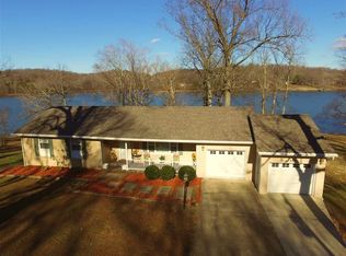 440 Solomon Dr, Cadiz, KY 42211