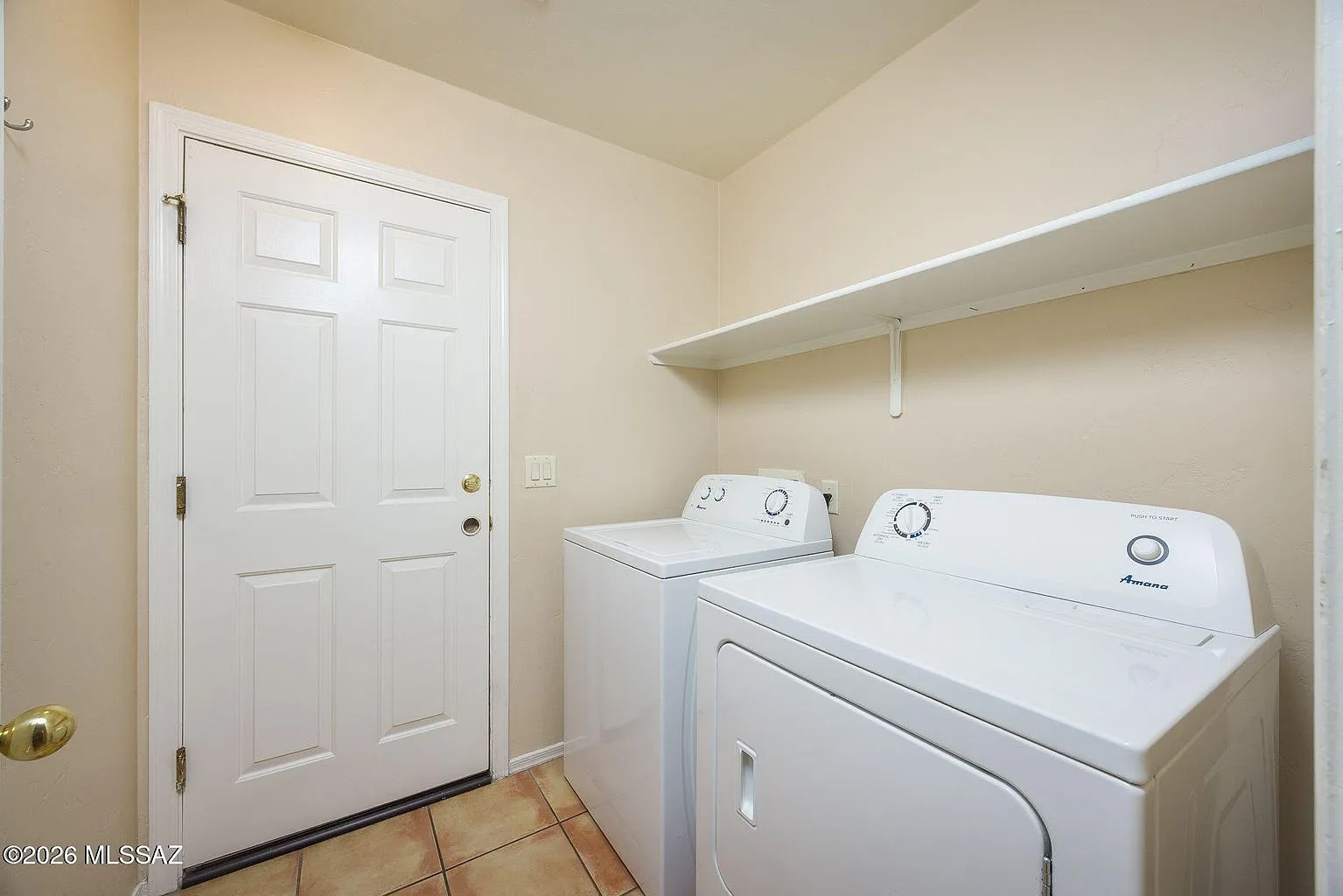 4 bed, 1840 sqft, $2,095 — Photo 4