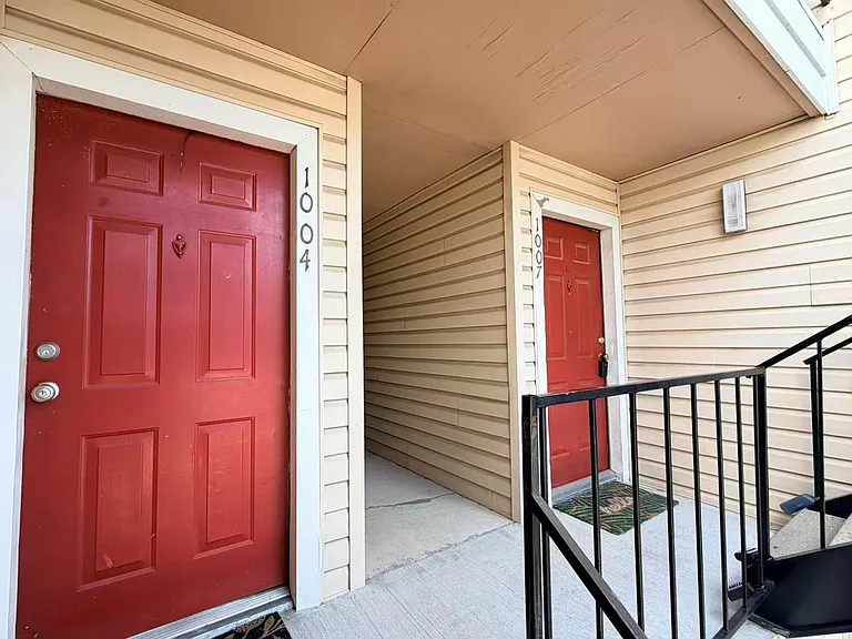 2750 Holly Hall St — Photo 2