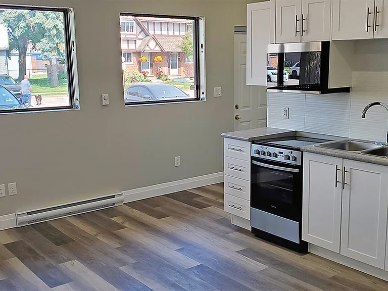 33 Berkley Dr — Photo 7