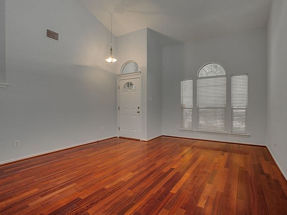 4th image of 16612 Brayton Park Dr