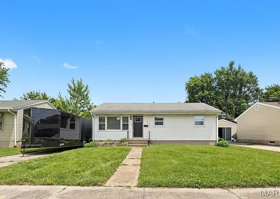 1st image of 3128 Aubrey Ave