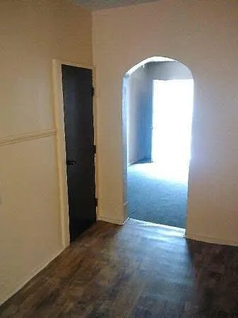 2 Glenwood Ave — Photo 11