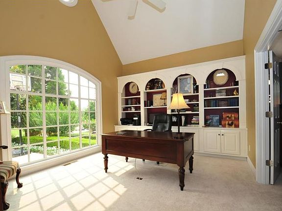 3rd image of 140 Keswick Way
