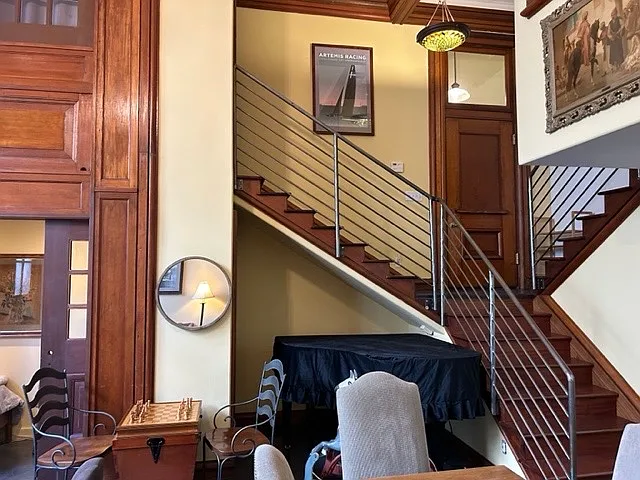 280A Carl St — Photo 2