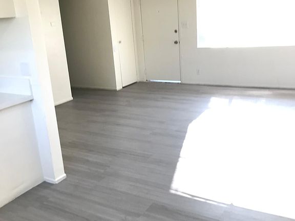2nd image of 2630 Sherwood St APT 12