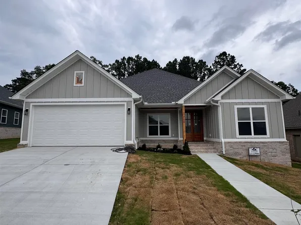416 Court St, Bryant, AR 72022