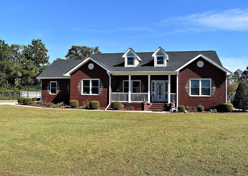      932 Hitching Post Lane 