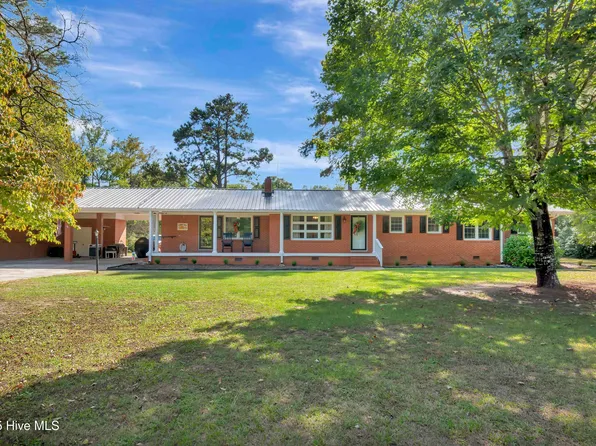 978 Bethesda Church Road, Fairmont, NC 28340