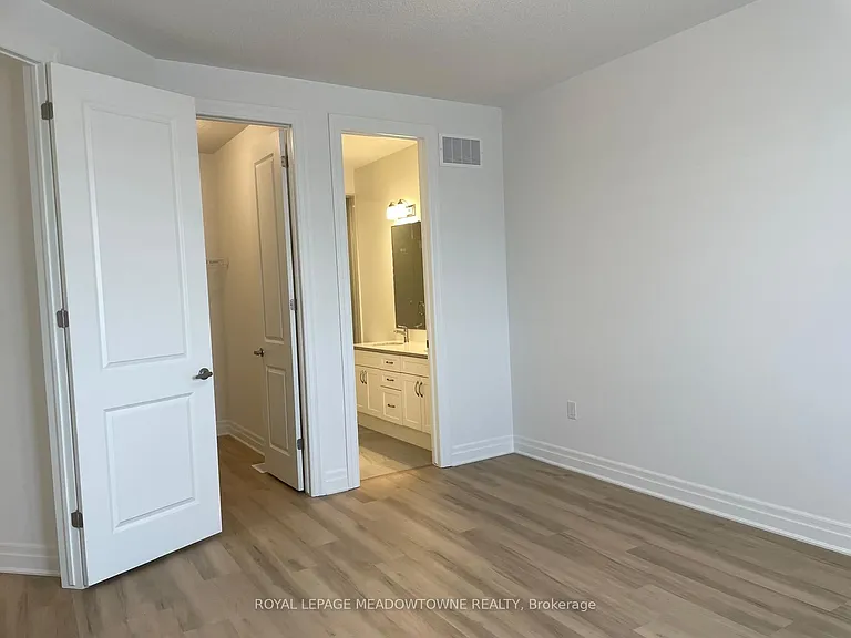 1163 Stirling Todd Ter — Photo 23