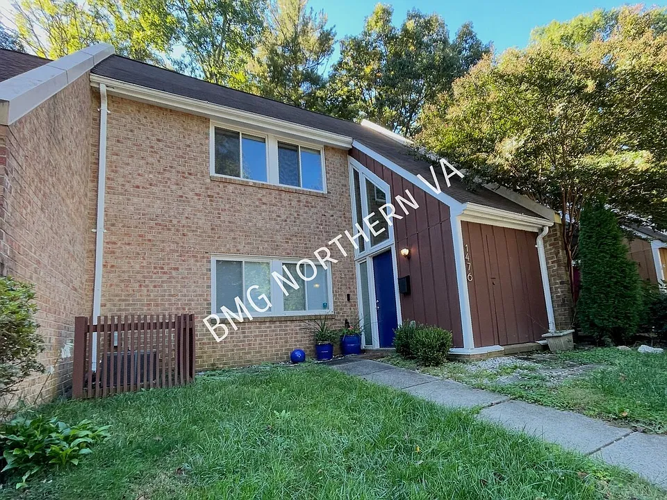1476 Greenmont Ct