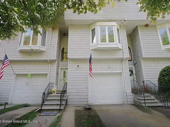 130 Dinsmore St, Staten Island, NY 10314