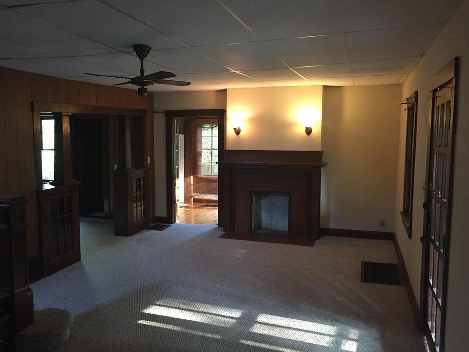 1st image of 111 S Roosevelt St #2