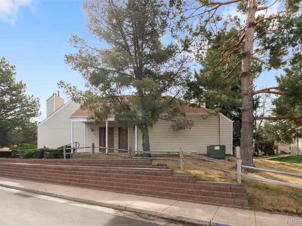 2622 S Xanadu Way #B, Aurora, CO 80014