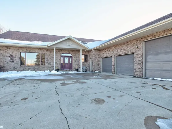 318 Ford Rd, Emmetsburg, IA 50536