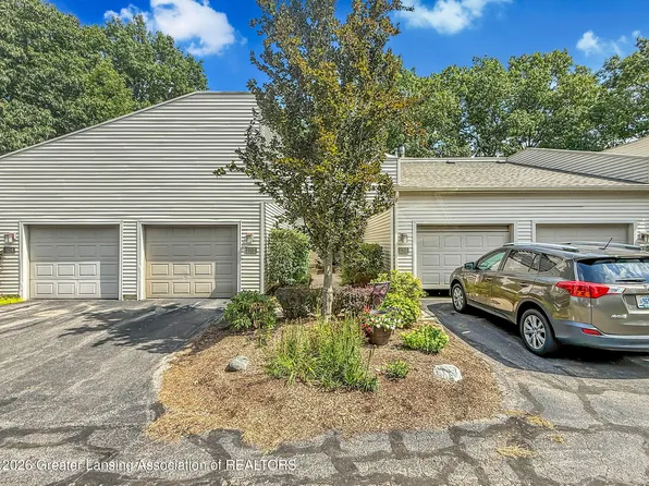 1152 S Ridge Rd, Lansing, MI 48917