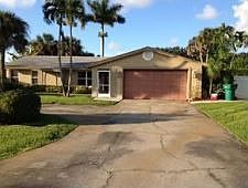 1st image of 2585 Longboat Dr